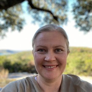 Meet your Posher, Dawn